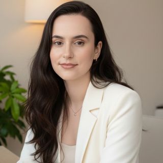 Ana Carolina Veiga Neiva, Pediatra Goiânia