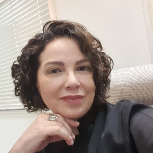 Margareth Rocha Peixoto Giglio, Ginecologista Goiânia