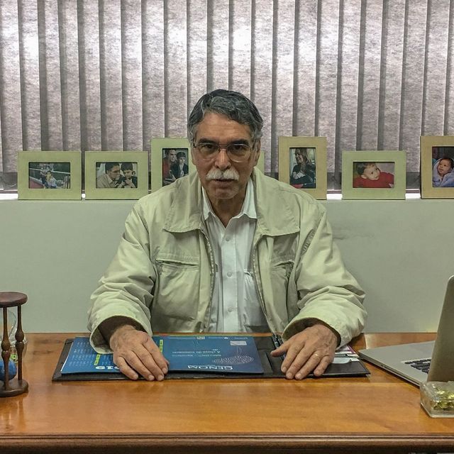 Dr. Deusvenir de Souza Carvalho, Neurologista São Paulo