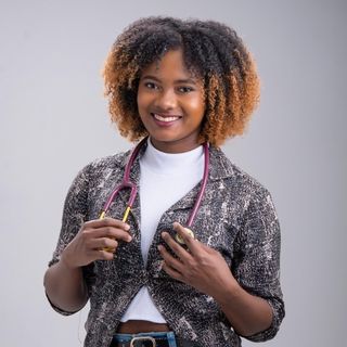 Acercar imagen: Keidy Yomira Castillo Landazury, Médico general Pasto