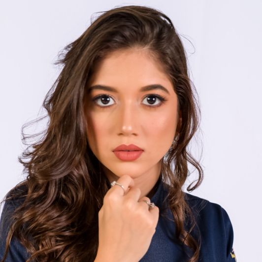 Mylena Moreira Coelho Santiago, Dentista Mineiros