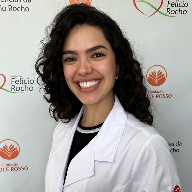 Ângela Gil Patrus Pena, Médico clínico geral Belo Horizonte