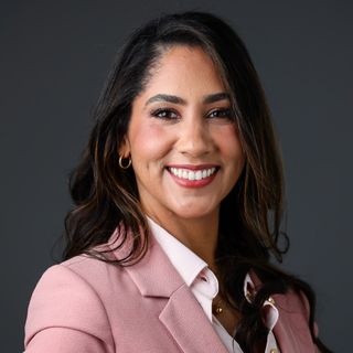Viviane Santos de Oliveira Magalhães, Neurologista pediátrico Salvador