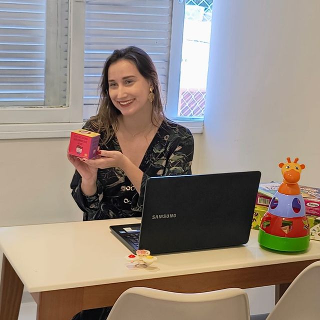 Moyra Kolbe  Martinez Mozzer, Psicólogo Osasco