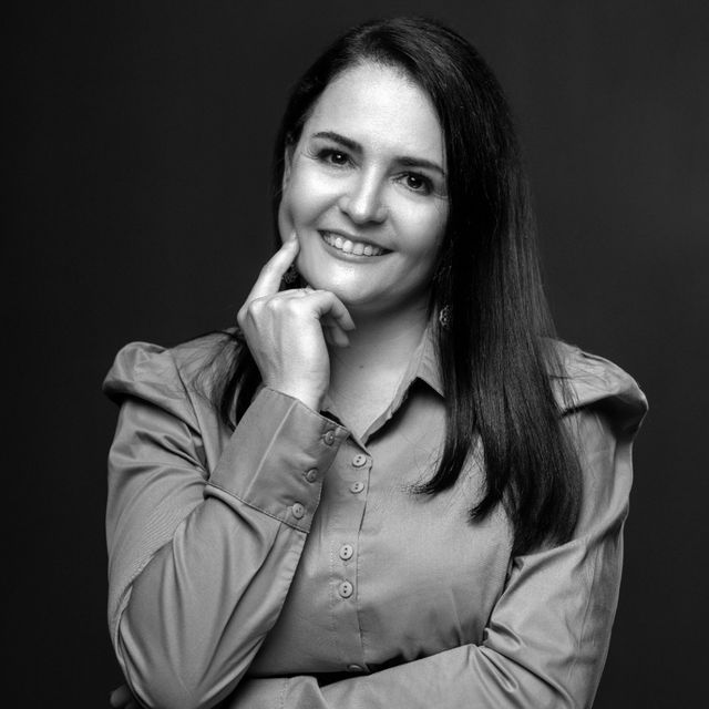 Elaine Resende, Psicólogo Conselheiro Lafaiete