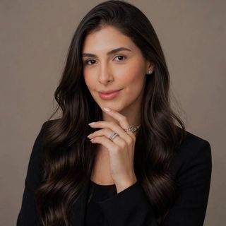 Ester  Helen Rodrigues Silva, Dentista São Paulo