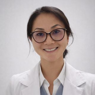 Marina Azuma, Ortopedista - Traumatologista São Paulo