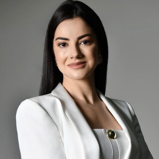 Luiza Ottoni, Dermatologista Belo Horizonte