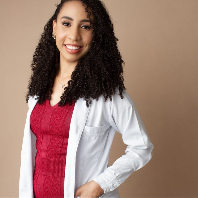 Ilana Lorena, Nutricionista Taubaté