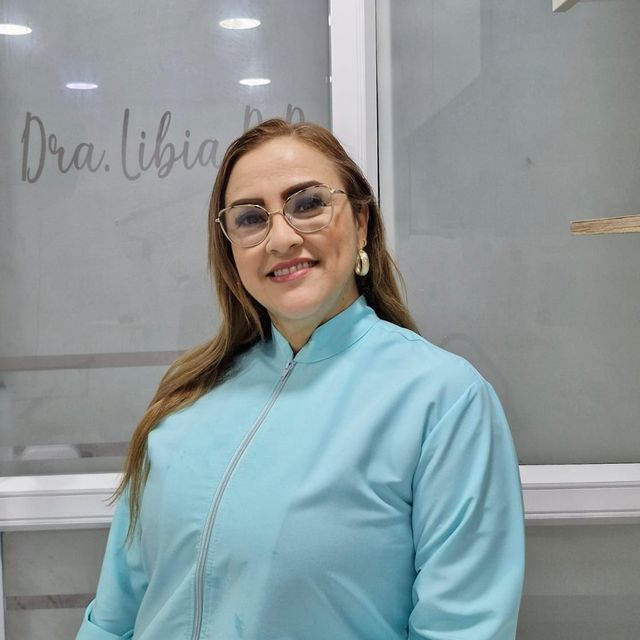 Rangel Lozano Libia Pilar, Odontólogo Piedecuesta