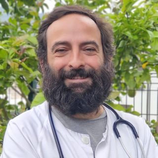 Acercar imagen: Valentín Sánchez González, Especialista en Medicina Familiar Armenia