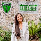 Dra. Larissa Sabino Ferreira Vicente