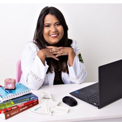 Caroline  Rodrigues Pinto , Nutricionista Nova Iguaçu