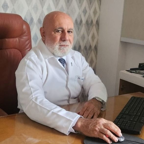 Carlos Waldeck do Amaral Pimenta , Cardiologista Rio de Janeiro