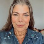  Renata De Almeida Lommez