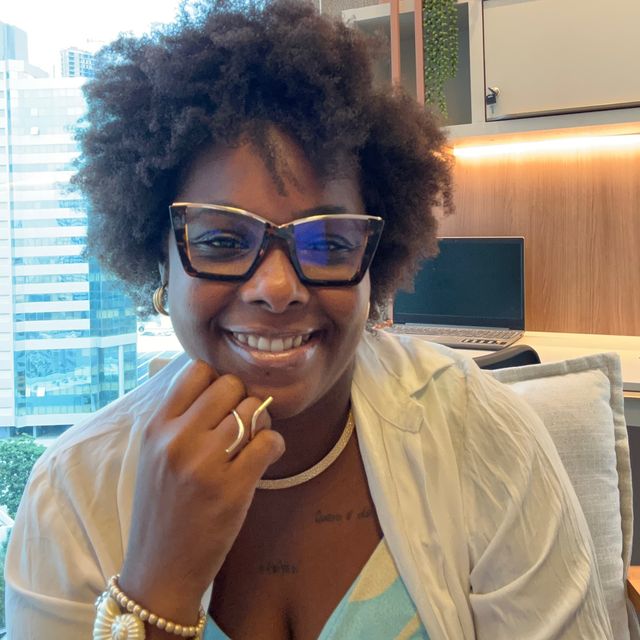 Jalene Silva, Psicólogo Salvador