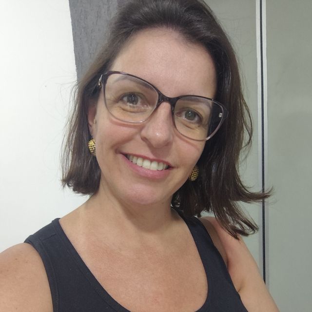 Camila Urtado Cantos Dellareti, Psicólogo São José dos Campos