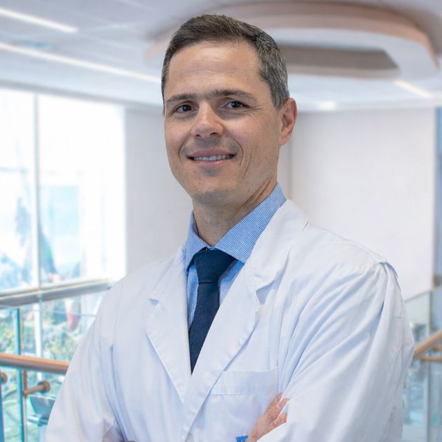 Cristian  Dominguez Zamora, Traumatólogo Lo Barnechea