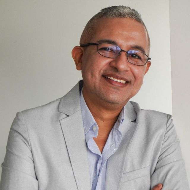 Jorge Emilio Navarro Palmera, Pediatra Medellín