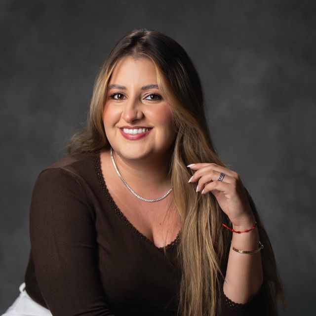 Isadora  Morelli Lopes Yabagata , Psiquiatra Trindade