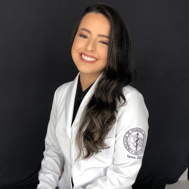 Nicolle Nery Leão, Cardiologista pediátrico Niterói