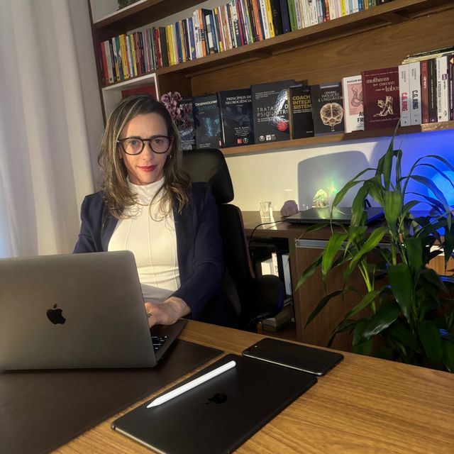 Angela Monteiro, Psicanalista Belo Horizonte