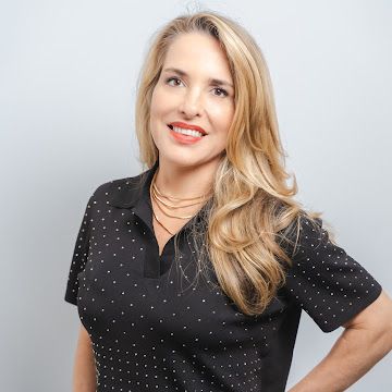 Denise Piccioli Neves, Cirurgião plástico São Paulo