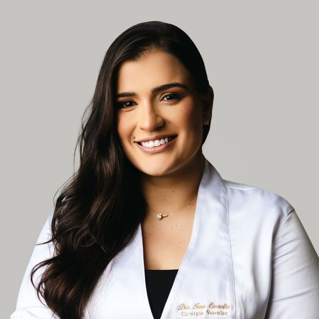Iara Pereira de Carvalho , Angiologista Betim