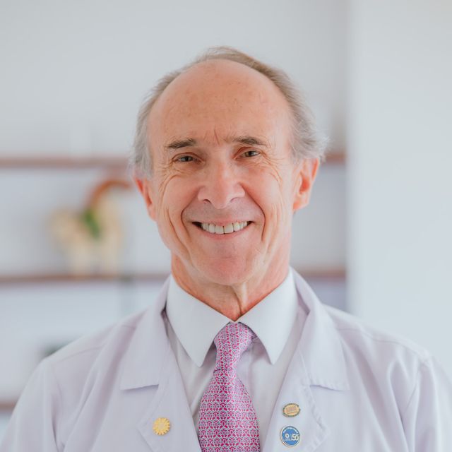 Juan Manuel Gómez Muñoz, Infectólogo Bogotá