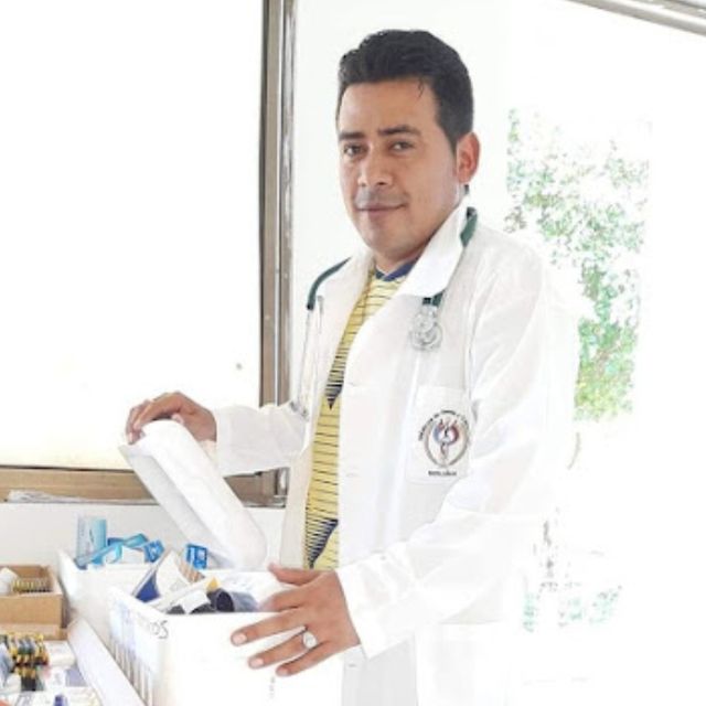 Renzo Sandoval mafilito, Médico general Paz de Ariporo