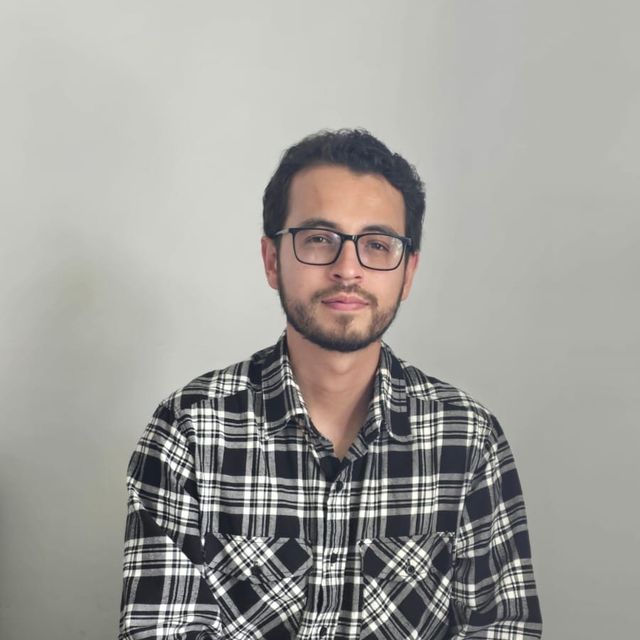 Nicolás Alejandro Valencia Valencia, Psicólogo Rionegro