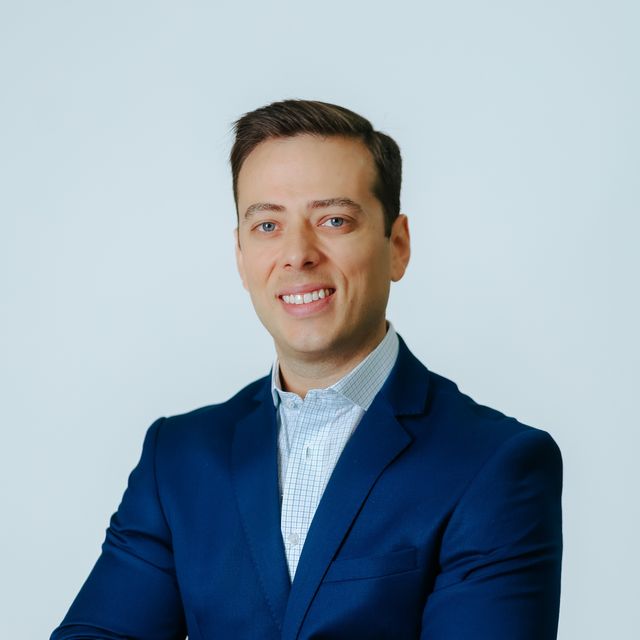 Bruno Grund Frota ., Cirurgião plástico Porto Alegre