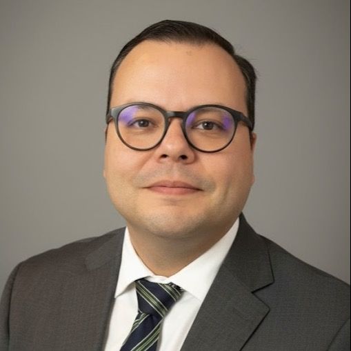 Guilherme Bello Prestes, Ortopedista - Traumatologista Curitiba