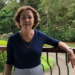 Ampliar imagem: Maria das Gracas Pereira Partele ., Ginecologista Vitória