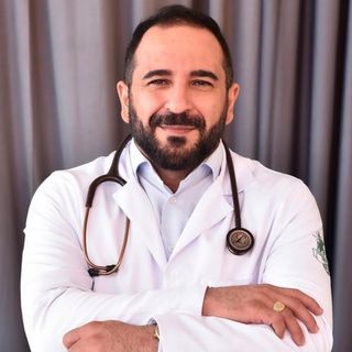 Ampliar imagem: Salomão Cury Rad Oka, Cirurgião buco-maxilo-facial Floriano