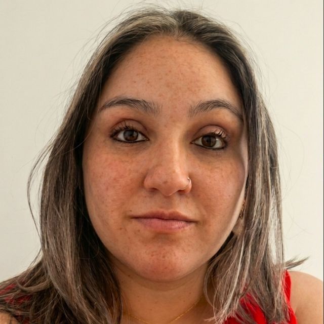 Yoseline Alejandra Figueroa Zambrano, Psicólogo Valdivia