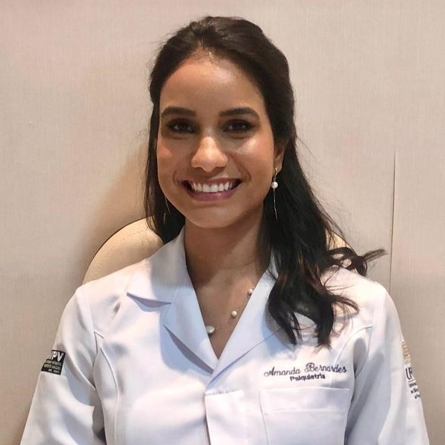 Amanda de Sousa Bernardes, Psiquiatra Porto Alegre