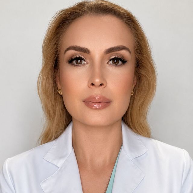 Monica Alexandra Chaves Galan, Médico general Bogotá