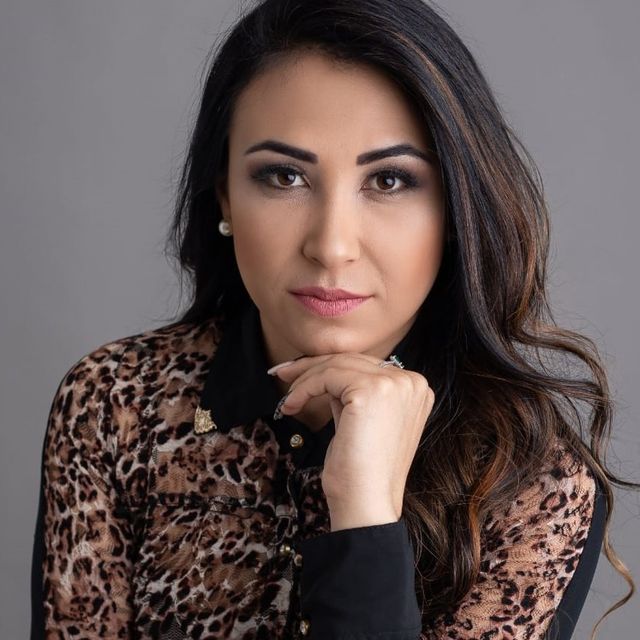 Ana Claudia Srcreklik, Nutricionista Bento Gonçalves