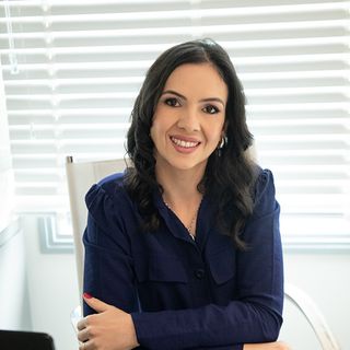 Dra. Rafaela Queiroz Lopes de Araujo Kosop