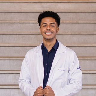 Gabriel Lopes, Dermatologista São Paulo