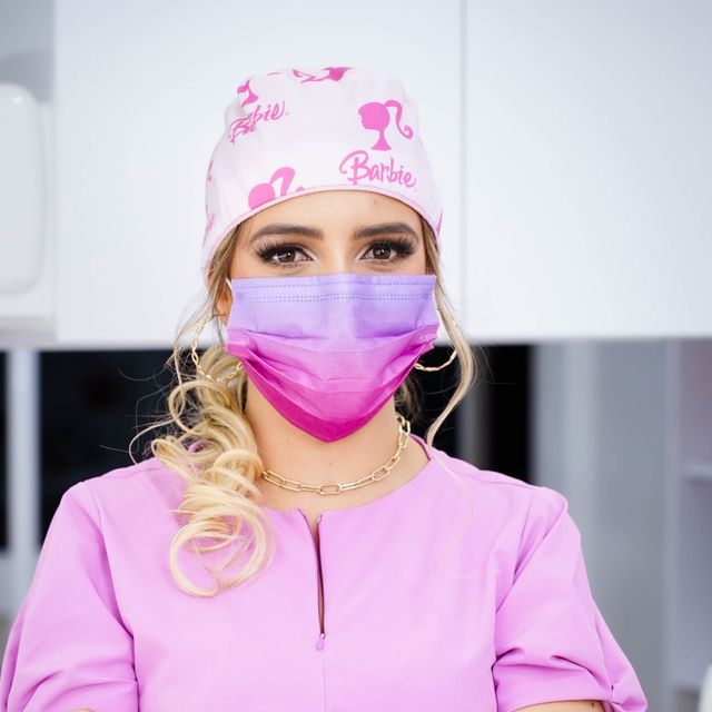 ALEJANDRA CORREA BEDOYA, Odontólogo Medellín