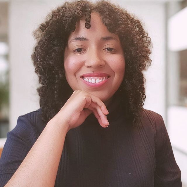 Kelly Valencia Cajigas, Psicólogo Santiago