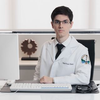 Ampliar imagem: Rafael Fusaro Aguiar Oliveira, Reumatologista Belo Horizonte