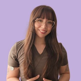 Acercar imagen: Sasha Villalobos, Dentista Valdivia