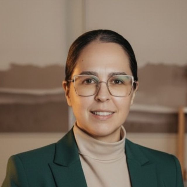 Cristiane Bernardo, Terapeuta complementar Candelária