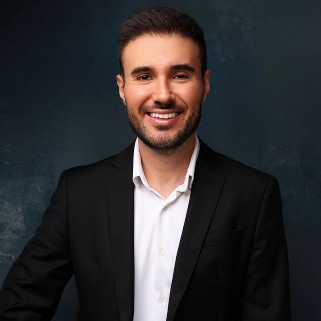 Cassyo Tornesi, Dermatologista Curitiba