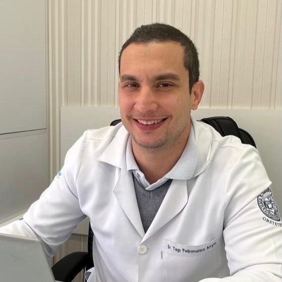 Tiago Pedromonico Arrym, Ginecologista São Paulo