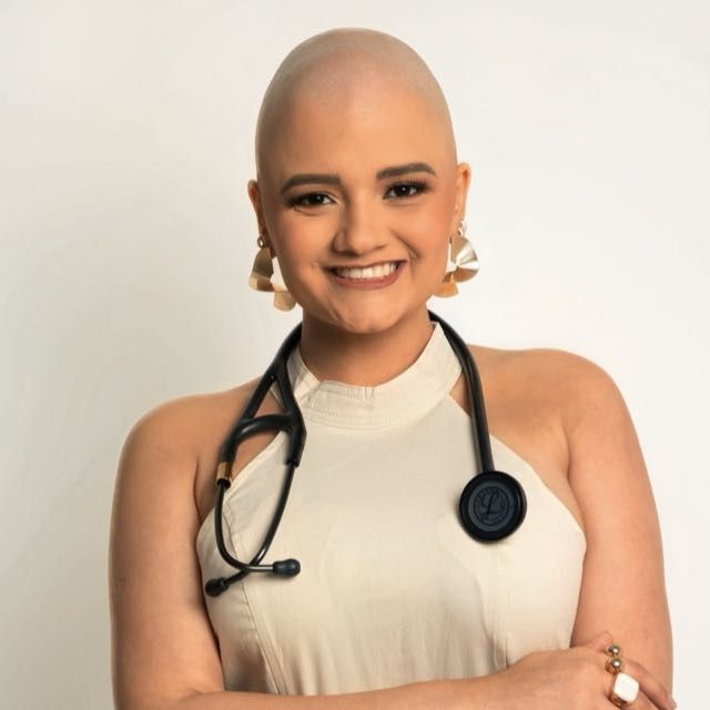 Lunna  Yasmin Felix Galvão de Paulo, Médico clínico geral Rio de Janeiro