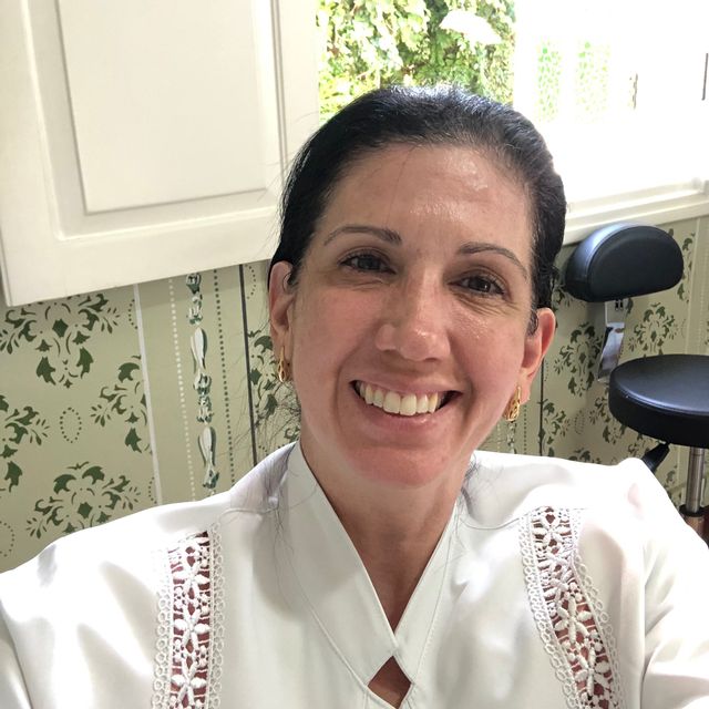 Maria Luiza  Mazzer Pasquoto , Cirurgião vascular Tietê